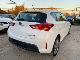 Toyota Auris 1.8i HYBRID, снимка 4