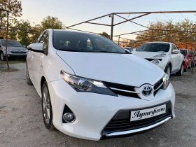 Toyota Auris 1.8i HYBRID, снимка 2