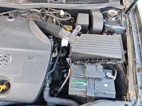 VW Golf - 1600 € / 3129.33 лв. - 14663454 3