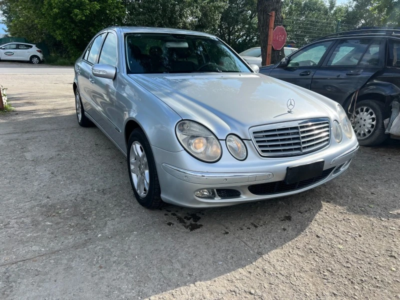 Mercedes-Benz E 320 224кс /204кс, снимка 2 - Автомобили и джипове - 41042453