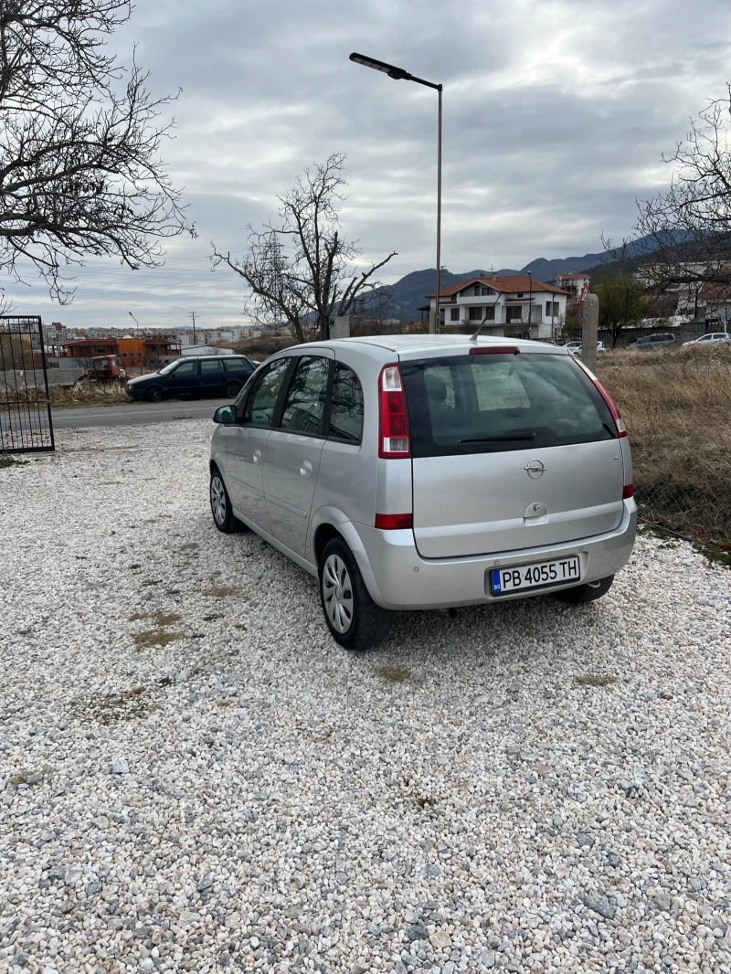 Opel Meriva 1.8 i 125 кс, снимка 5 - Автомобили и джипове - 45402913