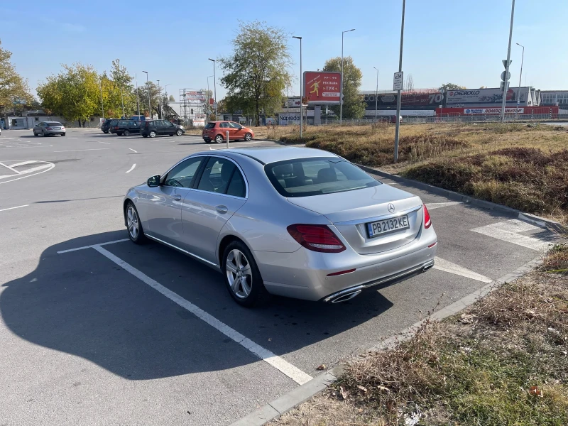 Mercedes-Benz E 220 195hp 9G-Tronik ВЪЗМОЖЕН БАРТЕР , снимка 3 - Автомобили и джипове - 47760239