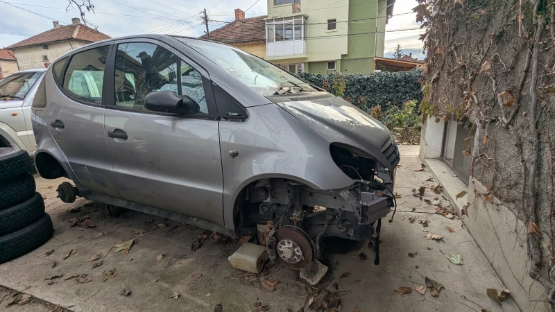 Mercedes-Benz A 160, снимка 4 - Автомобили и джипове - 48041270