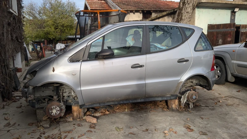 Mercedes-Benz A 160, снимка 1 - Автомобили и джипове - 48041270