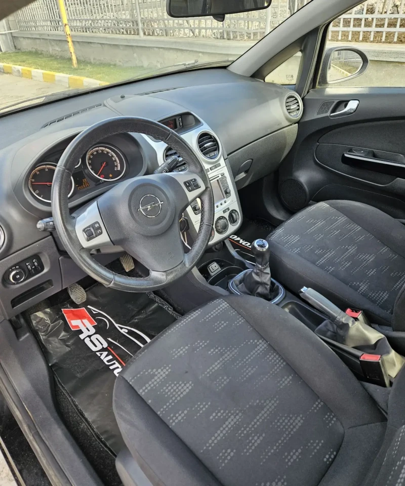 Opel Corsa, снимка 9 - Автомобили и джипове - 48974282