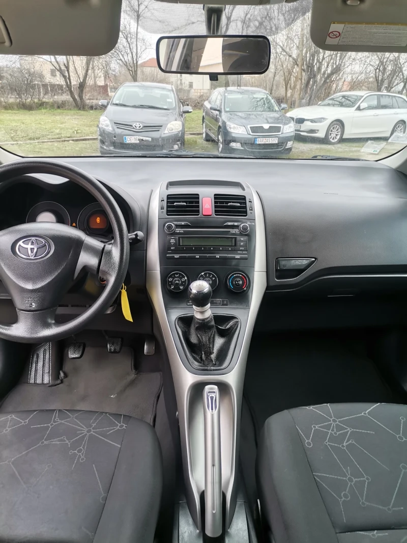 Toyota Auris 1.4 D4D 90к.155х.км, снимка 10 - Автомобили и джипове - 49028618