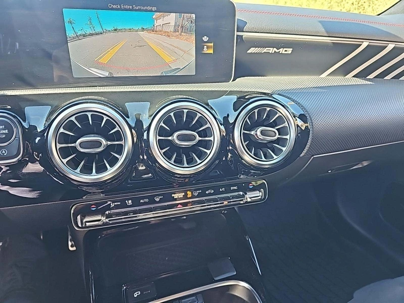 Mercedes-Benz CLA 350 AMG, снимка 7 - Автомобили и джипове - 52404150