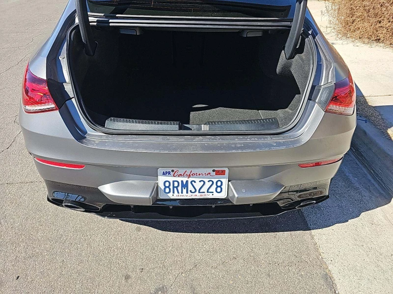 Mercedes-Benz CLA 350 AMG, снимка 15 - Автомобили и джипове - 52404150