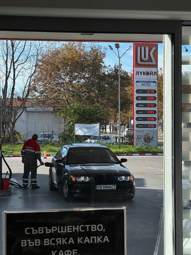 BMW 323 E46 323CI 2.5 170HP LPG, снимка 3 - Автомобили и джипове - 52849548