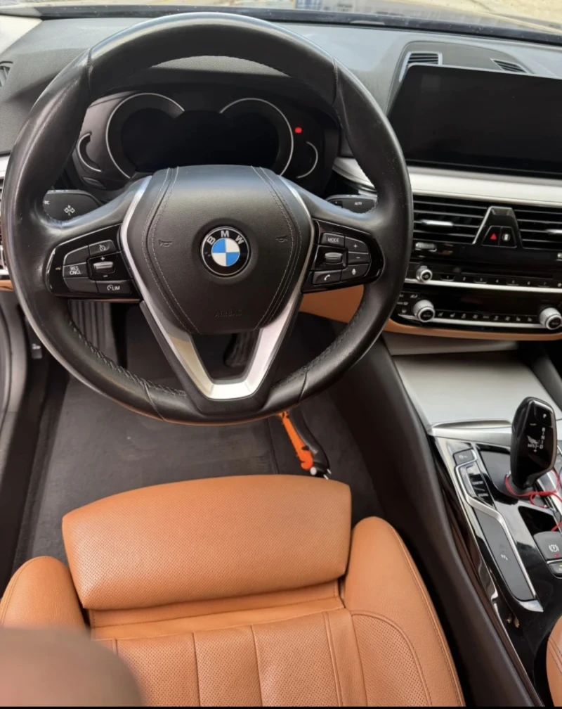 BMW 520 520, снимка 7 - Автомобили и джипове - 53574996