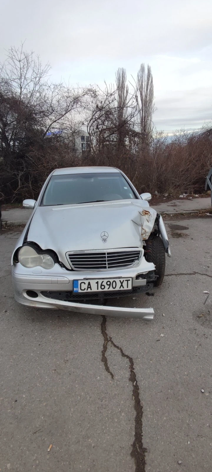 Mercedes-Benz C 200, снимка 4 - Автомобили и джипове - 48860594