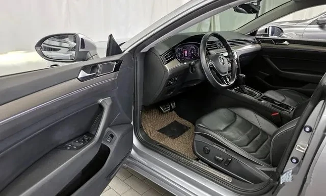 VW Arteon 2.0TDI 190к.с. ВИДЕО  - изображение 9