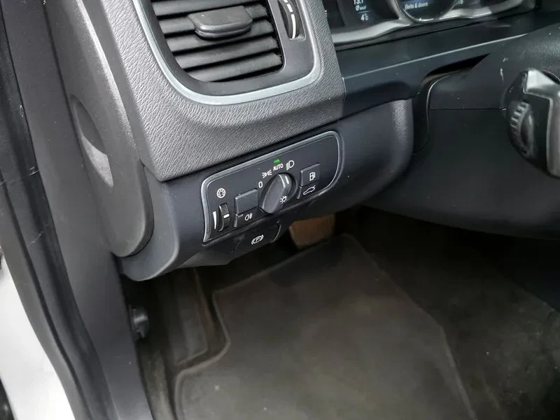 Volvo S60, снимка 17 - Автомобили и джипове - 54326560