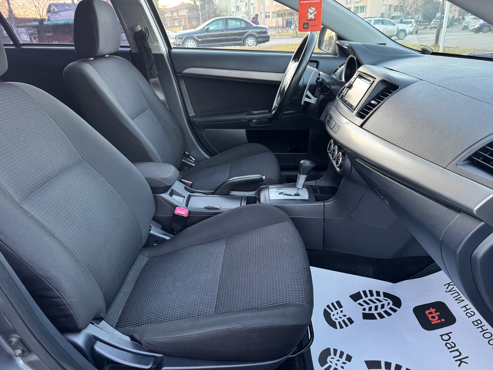 Mitsubishi Lancer 1.8Бензин/Автоматик | Mobile.bg — изображение 11