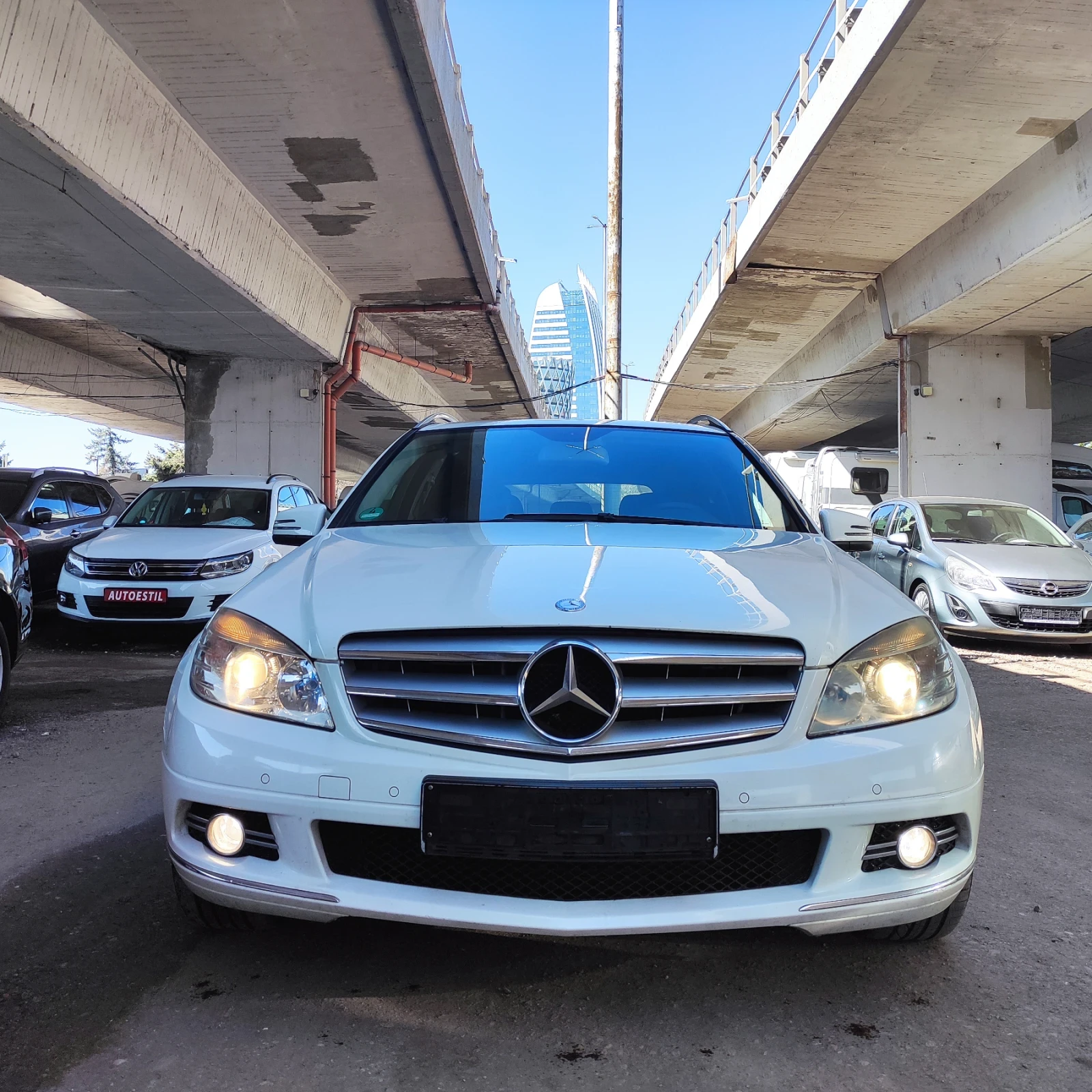Mercedes-Benz C 180 Газ Автомат Навигация  - изображение 2