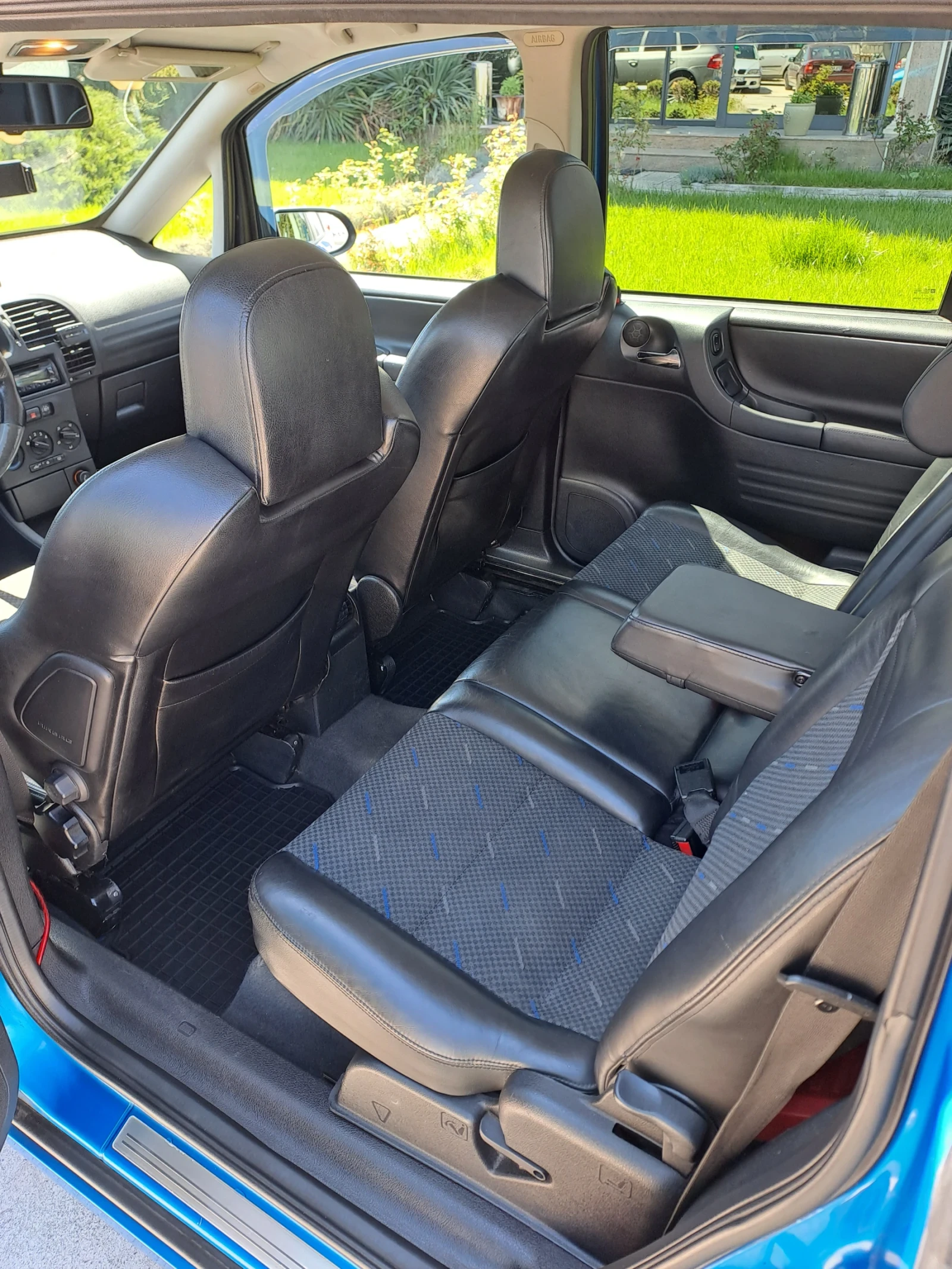 Opel Zafira  - изображение 7