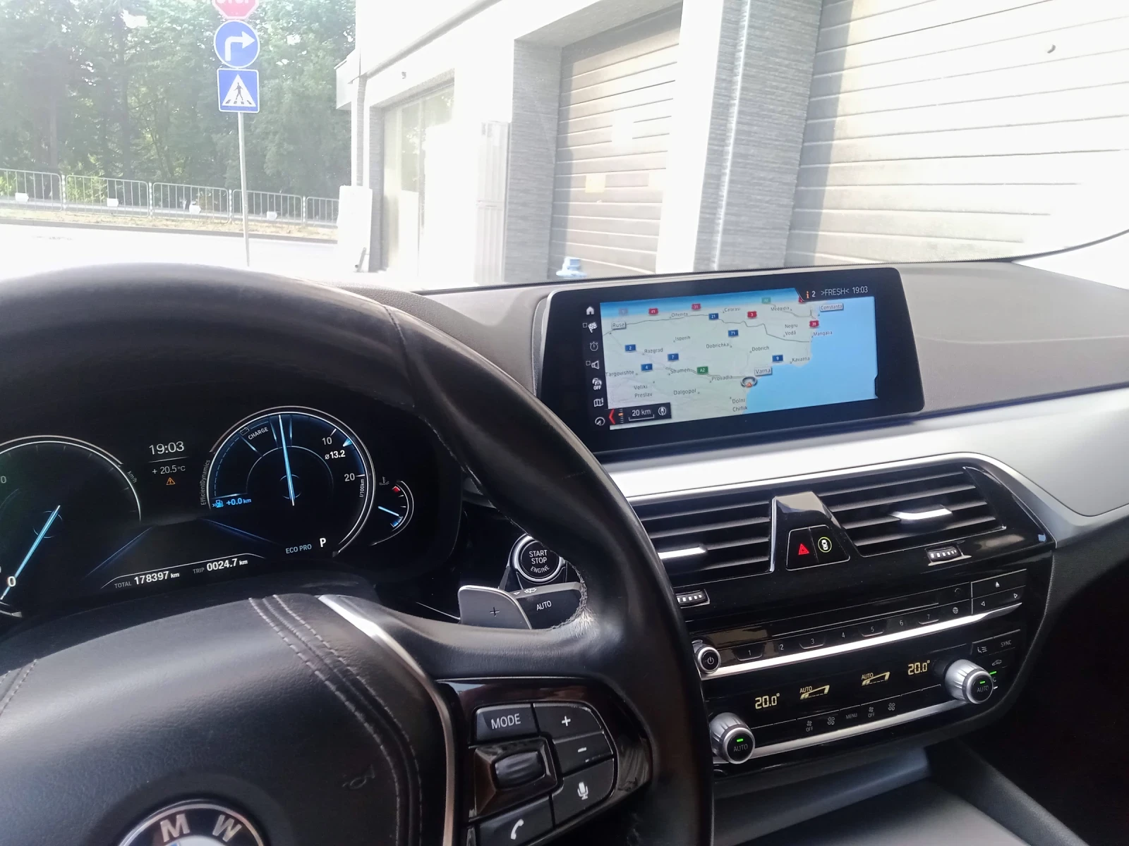 BMW 520 D. G30= DIGITAL= AMBIENT= NAVI=  - изображение 10