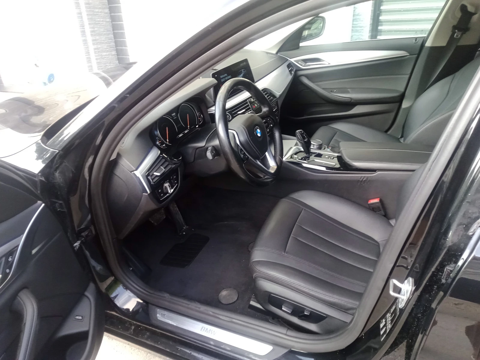 BMW 520 D. G30= DIGITAL= AMBIENT= NAVI=  - изображение 6