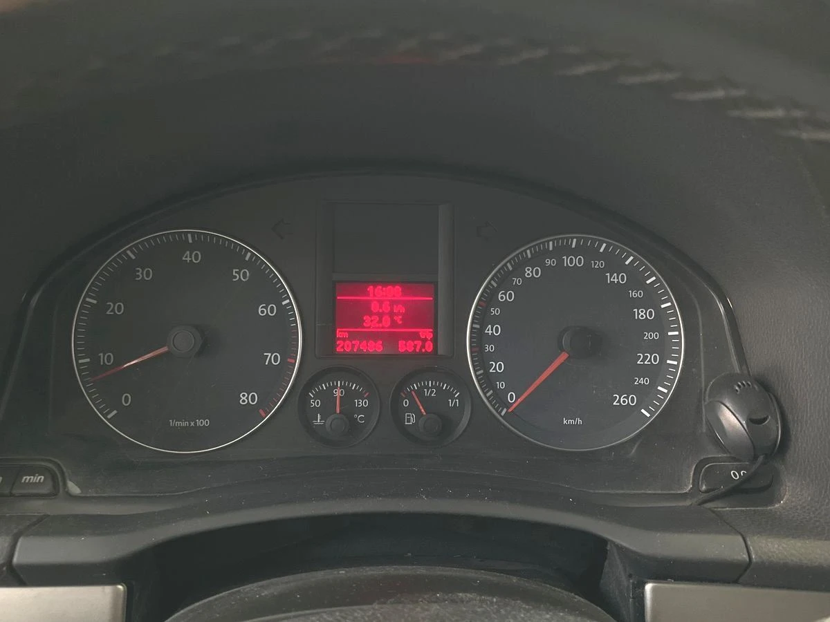 VW Golf 1.6 i+ GPL - изображение 8
