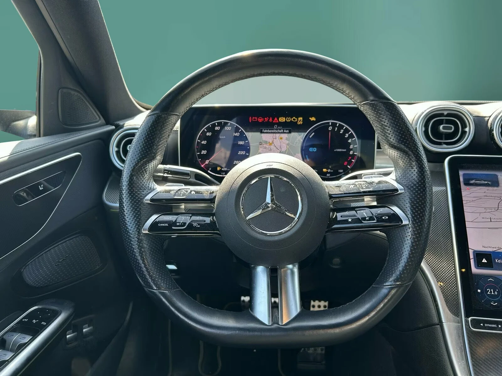 Mercedes-Benz C 300 AMG-LINE/309HP/PANO/CAM/LED/NAVI/DIGI/AMBI/259g | Mobile.bg   12