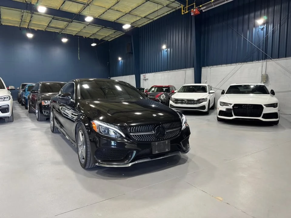 Mercedes-Benz C 300 4MATIC * * CARFAX * * АВТОКРЕДИТ * *  - изображение 2