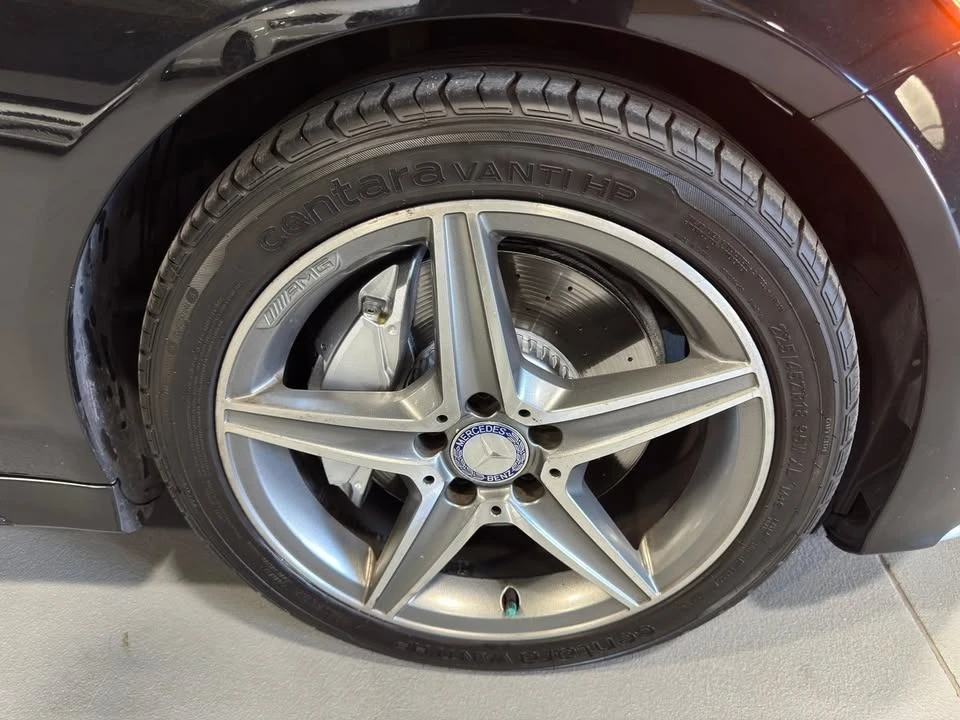 Mercedes-Benz C 300 4MATIC * * CARFAX * * АВТОКРЕДИТ * *  - изображение 5