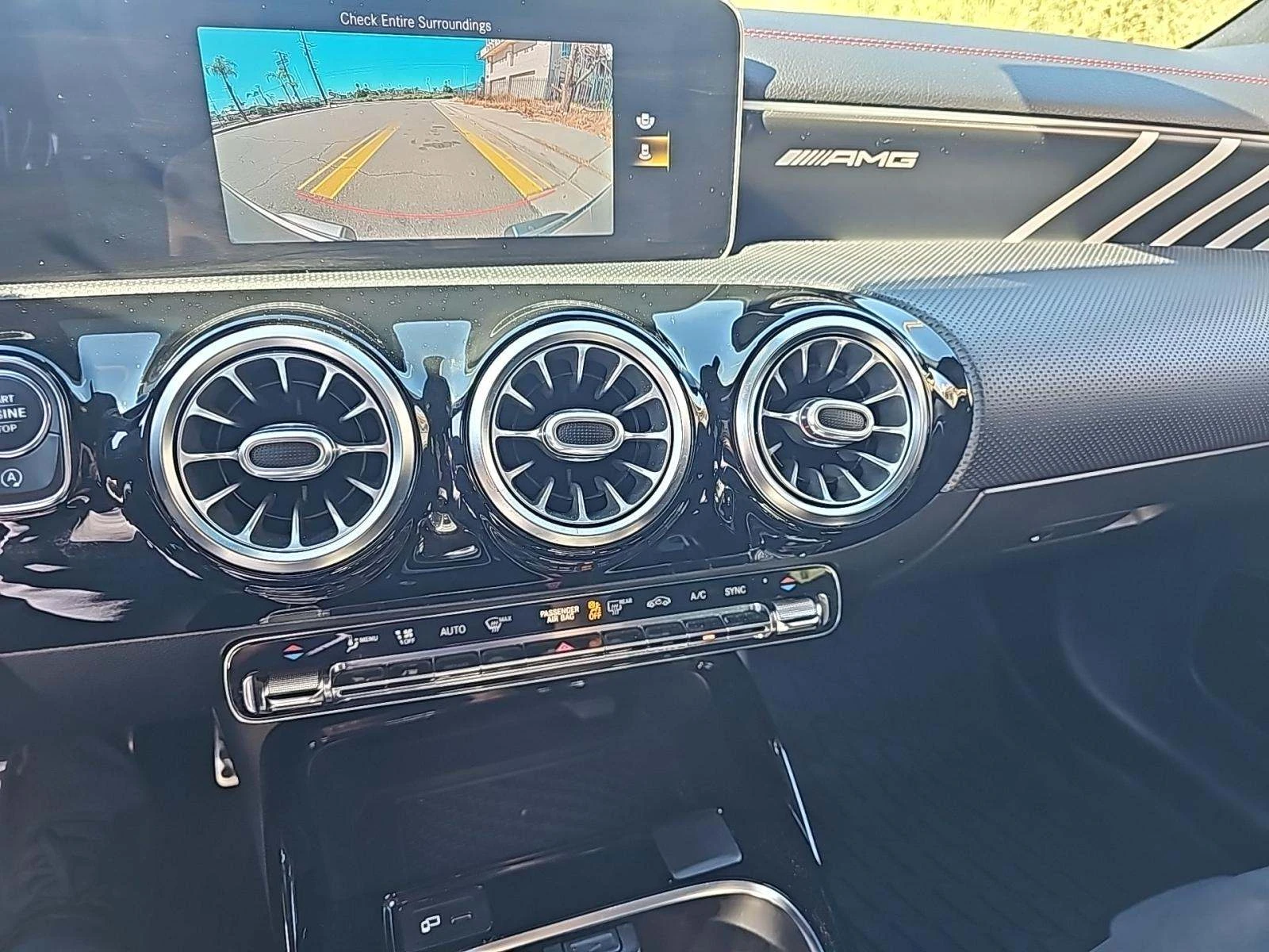 Mercedes-Benz CLA 350 AMG  - изображение 7