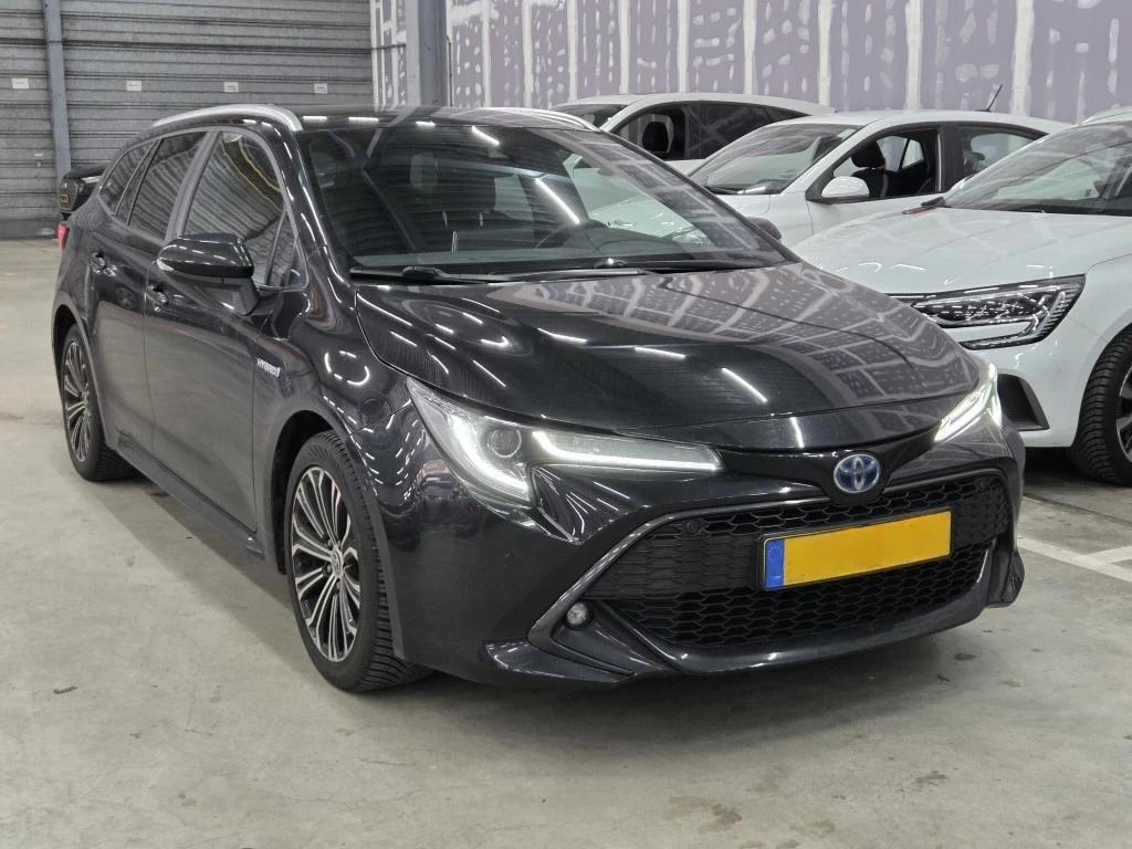 Toyota Corolla TS 1.8 Hybrid Реални КМ, снимка 2 - Автомобили и джипове - 53714635
