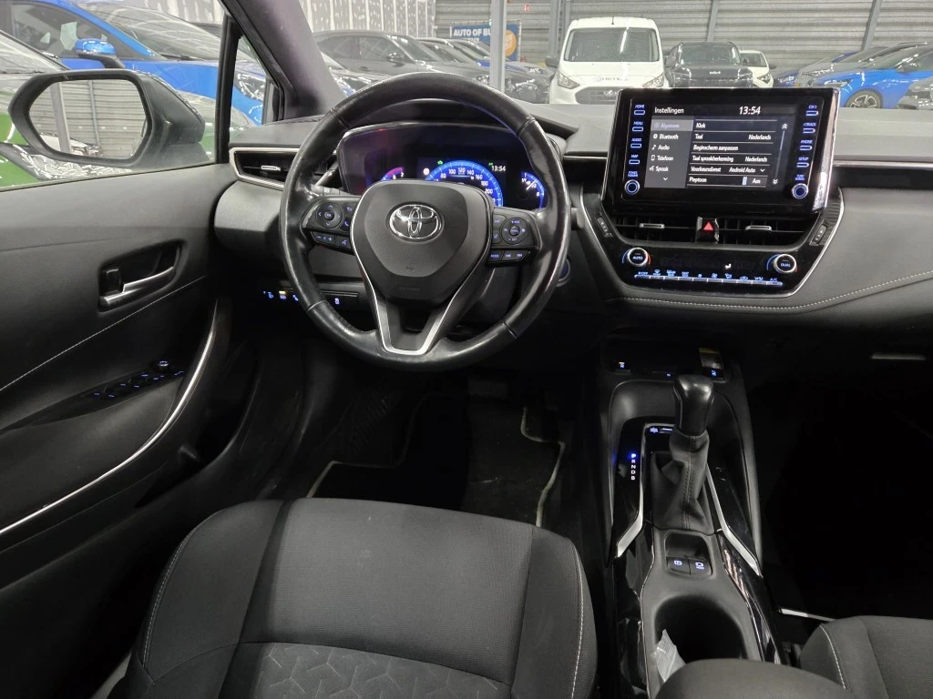 Toyota Corolla TS 1.8 Hybrid Реални КМ, снимка 5 - Автомобили и джипове - 53714635