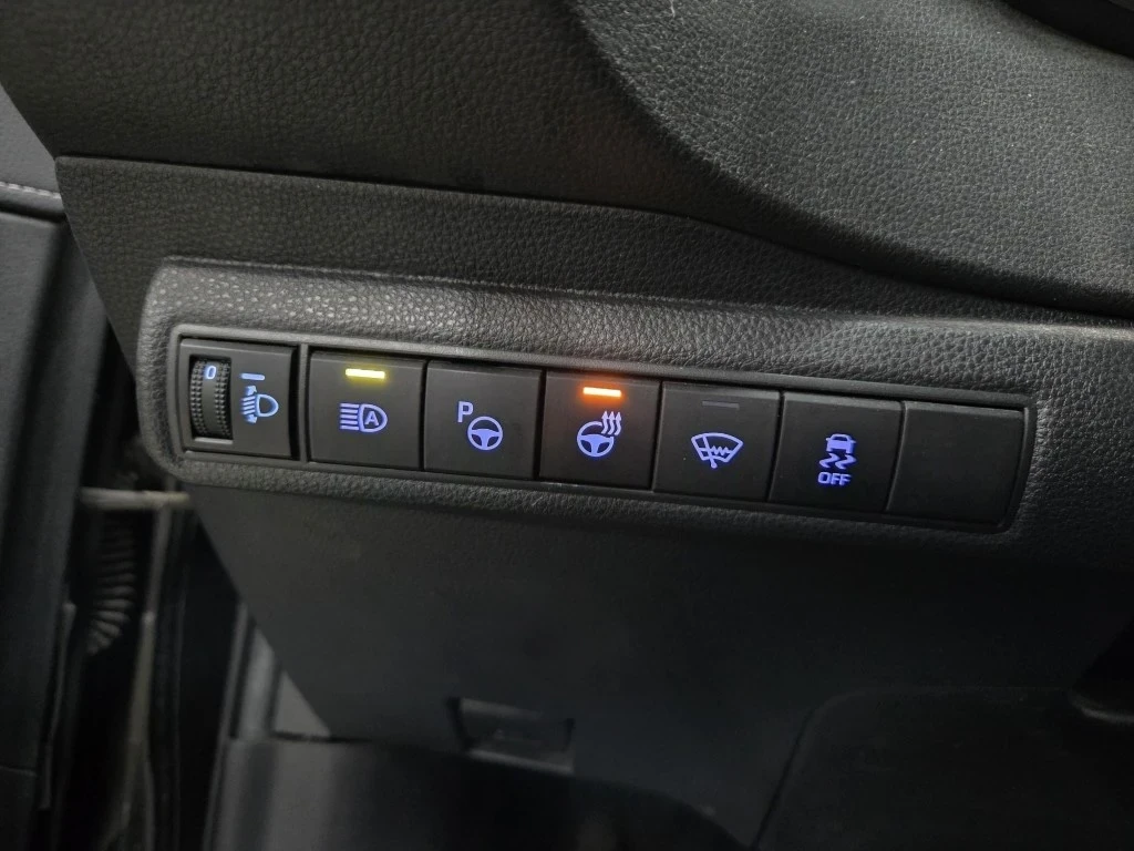 Toyota Corolla TS 1.8 Hybrid Реални КМ, снимка 16 - Автомобили и джипове - 53714635