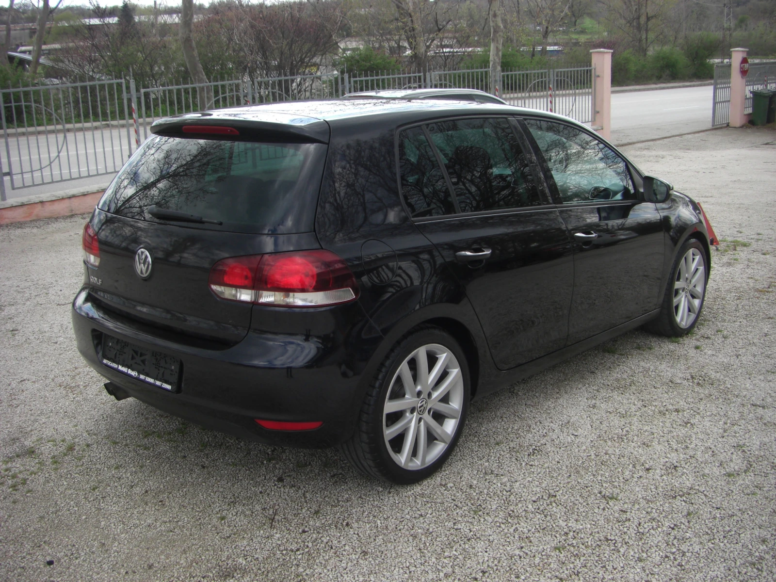 VW Golf 1.4TSI High Line NAVI AVTOMAT, снимка 5 - Автомобили и джипове - 53913569