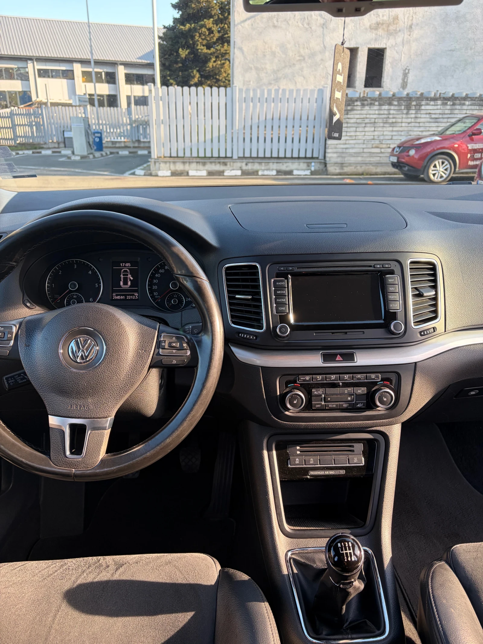 VW Sharan Регистрация. Алкантара, снимка 10 - Автомобили и джипове - 54121003