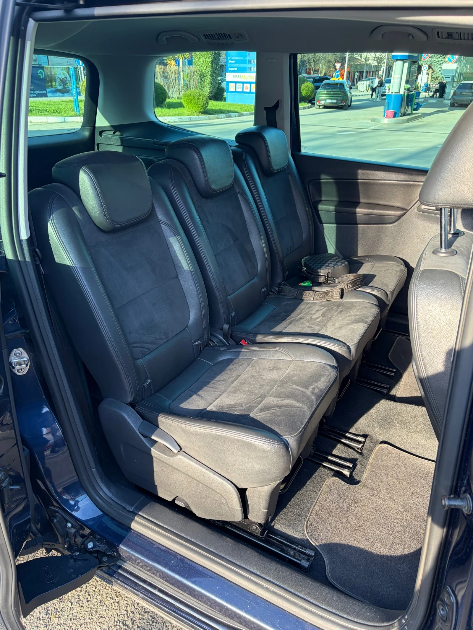 VW Sharan Регистрация. Алкантара, снимка 9 - Автомобили и джипове - 54121003