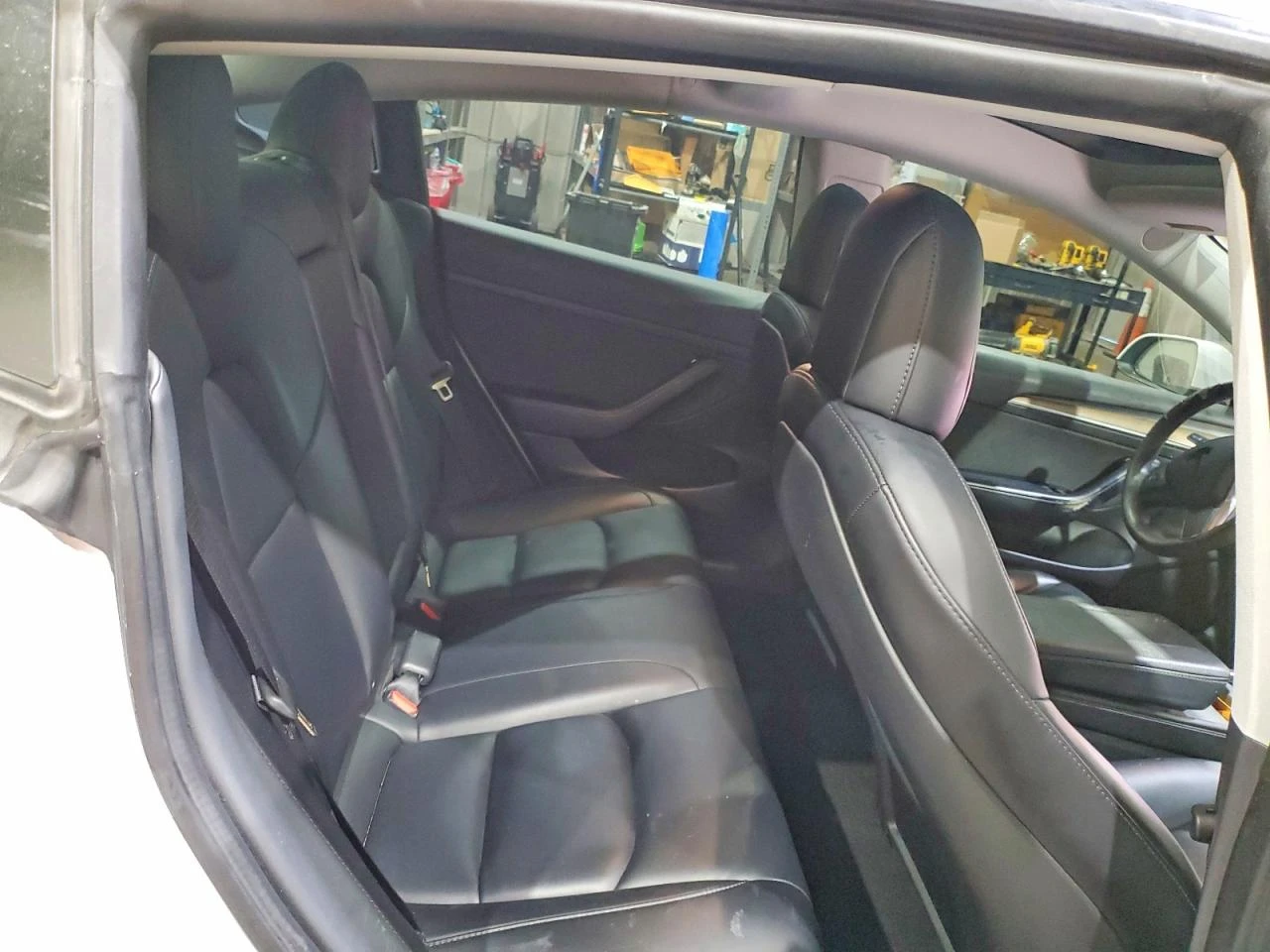 Tesla Model 3, снимка 10 - Автомобили и джипове - 54198074