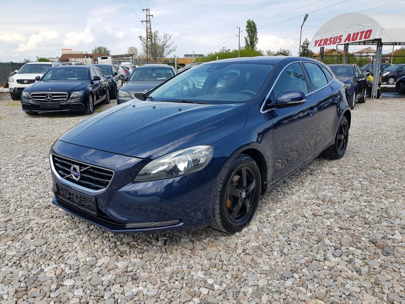 Volvo V40 1.6-114 к.с. EURO 5B /02/2013 г. ЛИЗИНГ