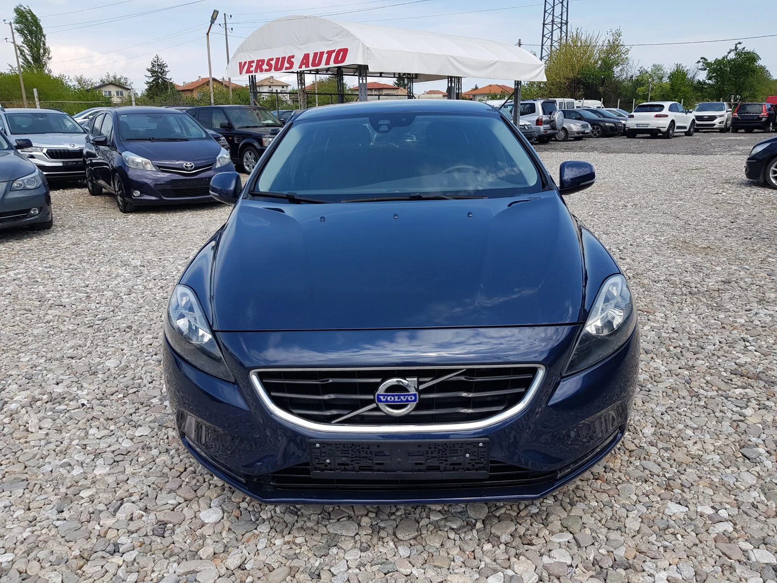 Volvo V40 1.6-114 к.с. EURO 5B /02/2013 г. ЛИЗИНГ, снимка 2 - Автомобили и джипове - 54424723