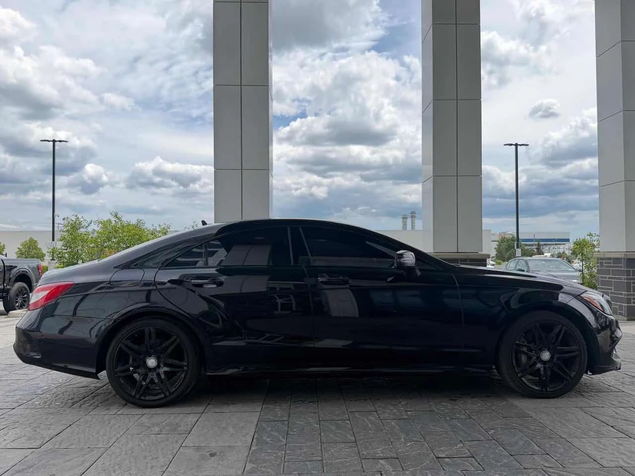 Mercedes-Benz CLS 550  CARFAX, снимка 4 - Автомобили и джипове - 55046186