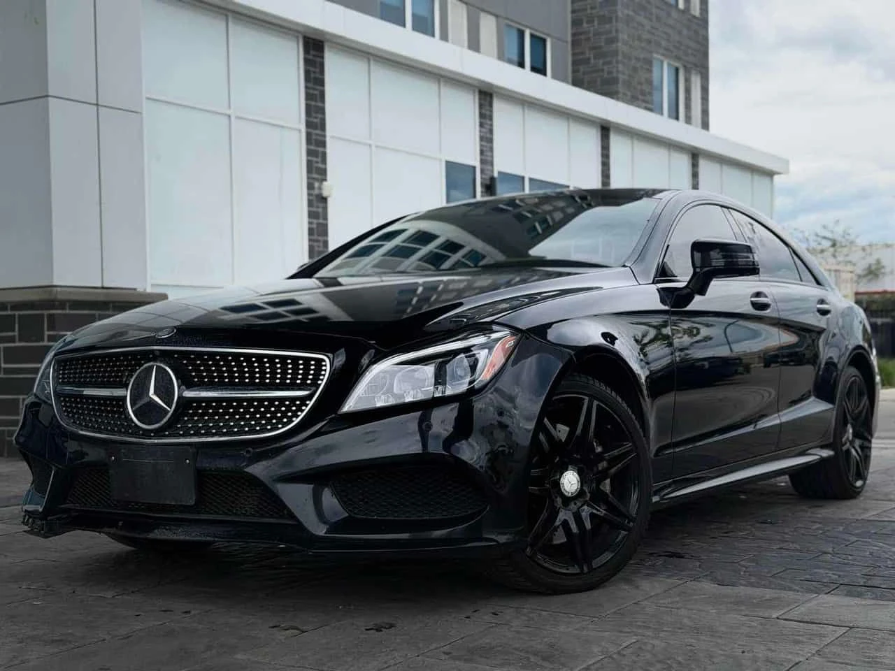 Mercedes-Benz CLS 550  CARFAX