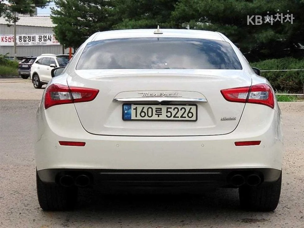 Maserati Ghibli SPORT + CAMERA PANORAMA FULL, снимка 4 - Автомобили и джипове - 55516077
