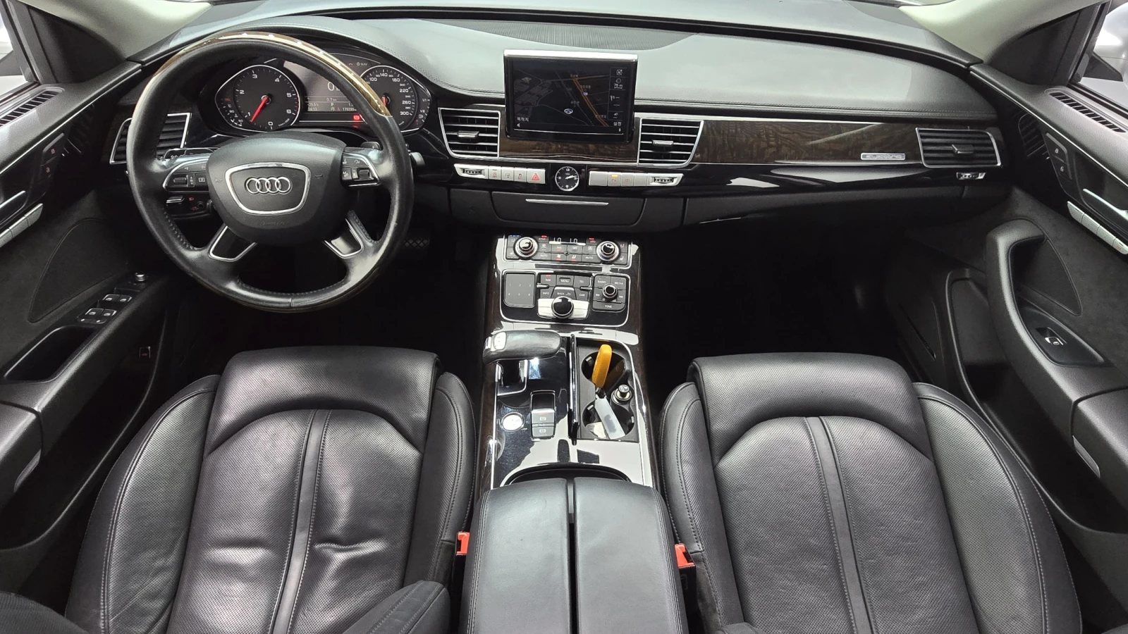 Audi A8 A8 3.0 TDI Quad LWB D4, снимка 7 - Автомобили и джипове - 55684289
