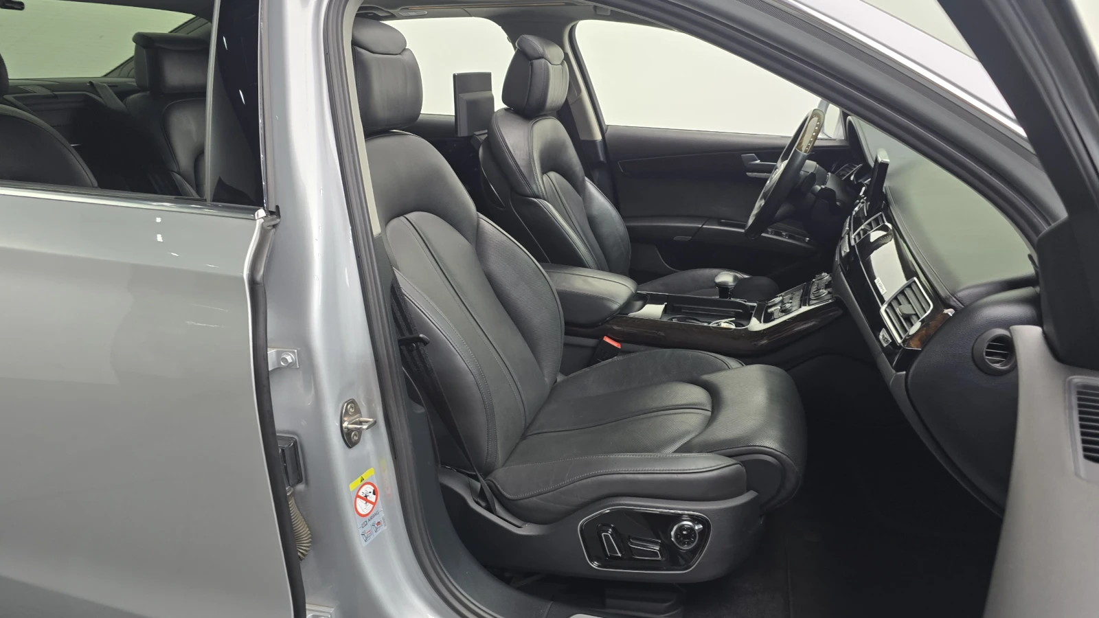 Audi A8 A8 3.0 TDI Quad LWB D4, снимка 12 - Автомобили и джипове - 55684289