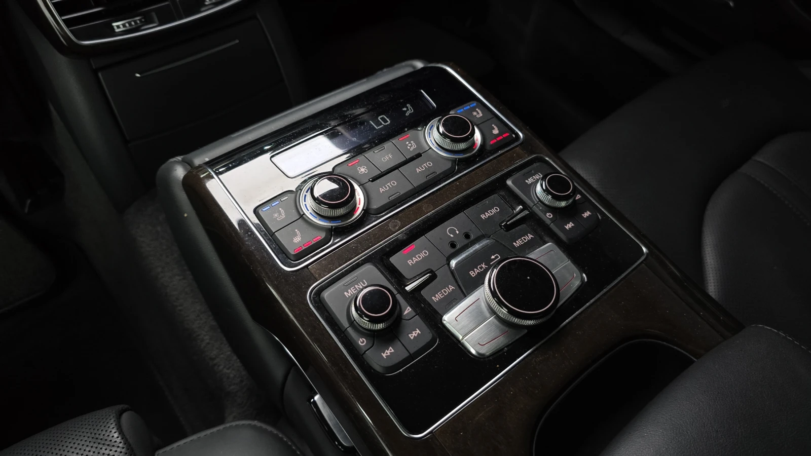 Audi A8 A8 3.0 TDI Quad LWB D4, снимка 16 - Автомобили и джипове - 55684289