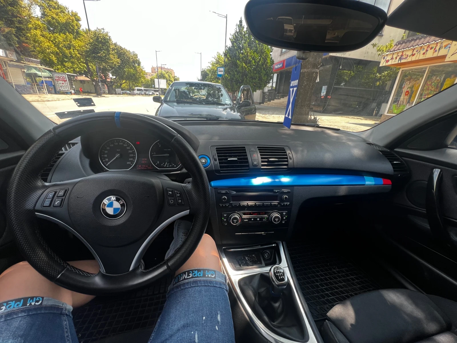 BMW 120 120d, снимка 6 - Автомобили и джипове - 56136618