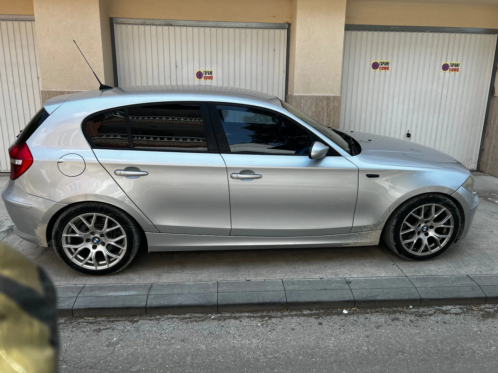 BMW 120 120d, снимка 3 - Автомобили и джипове - 56136618