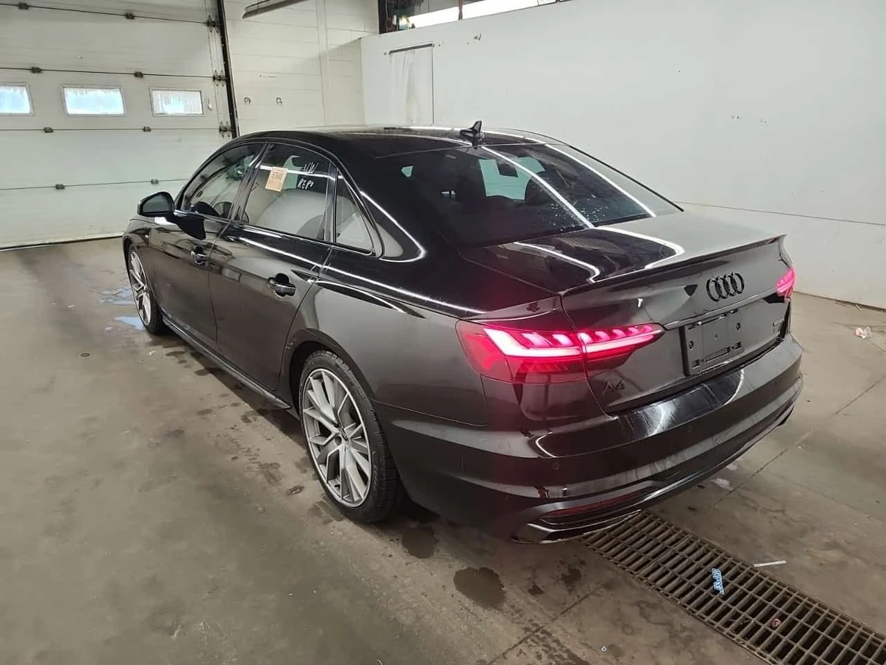 Audi A4 2PROGRESSIV S-LINE| MATRIX| DISTRONIC| 2 КЛЮЧА, снимка 4 - Автомобили и джипове - 56208126