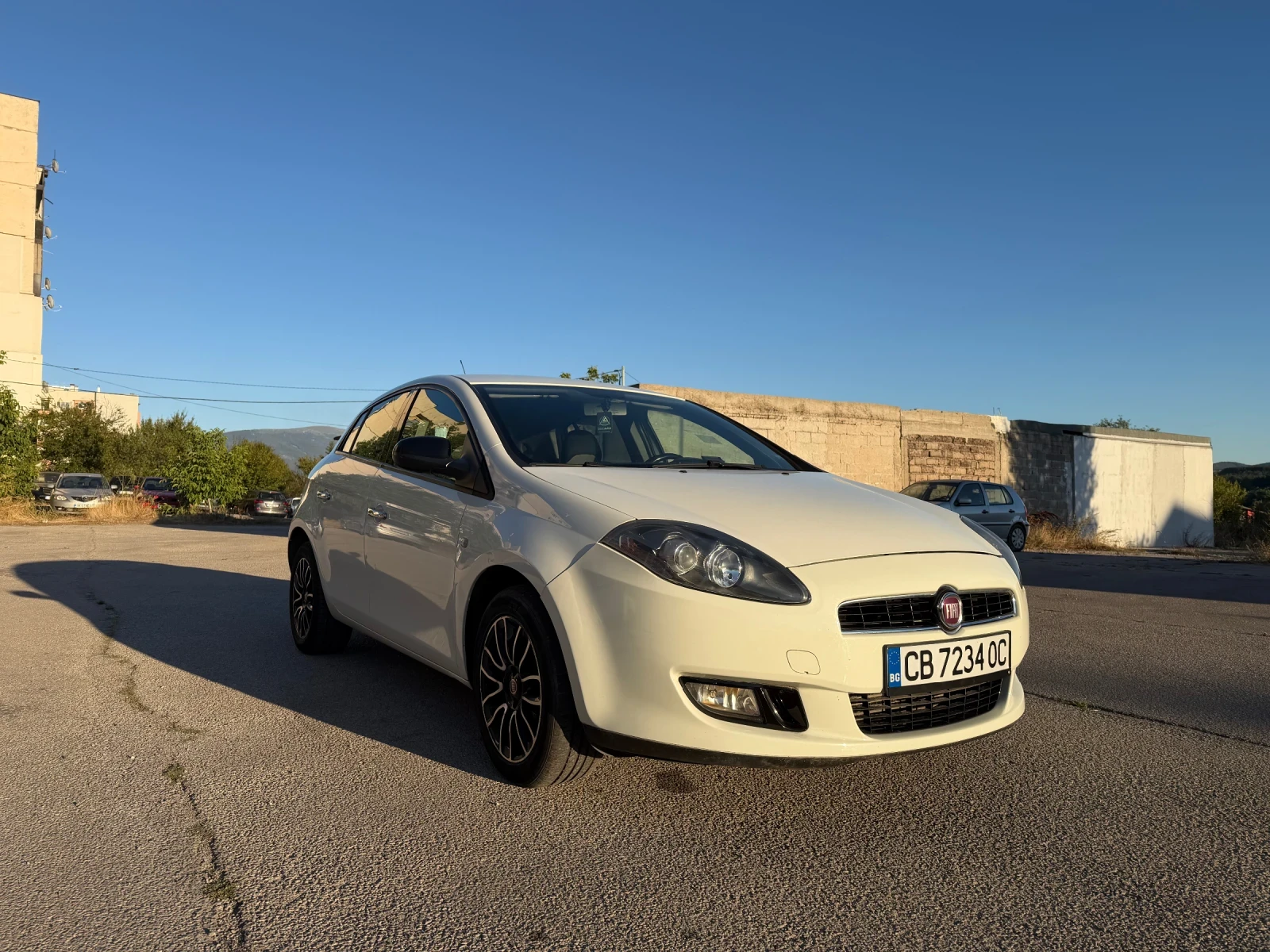 Fiat Bravo 1, 6 Mjet-EVRO-5B-ТопЦена !!!, снимка 4 - Автомобили и джипове - 56216003