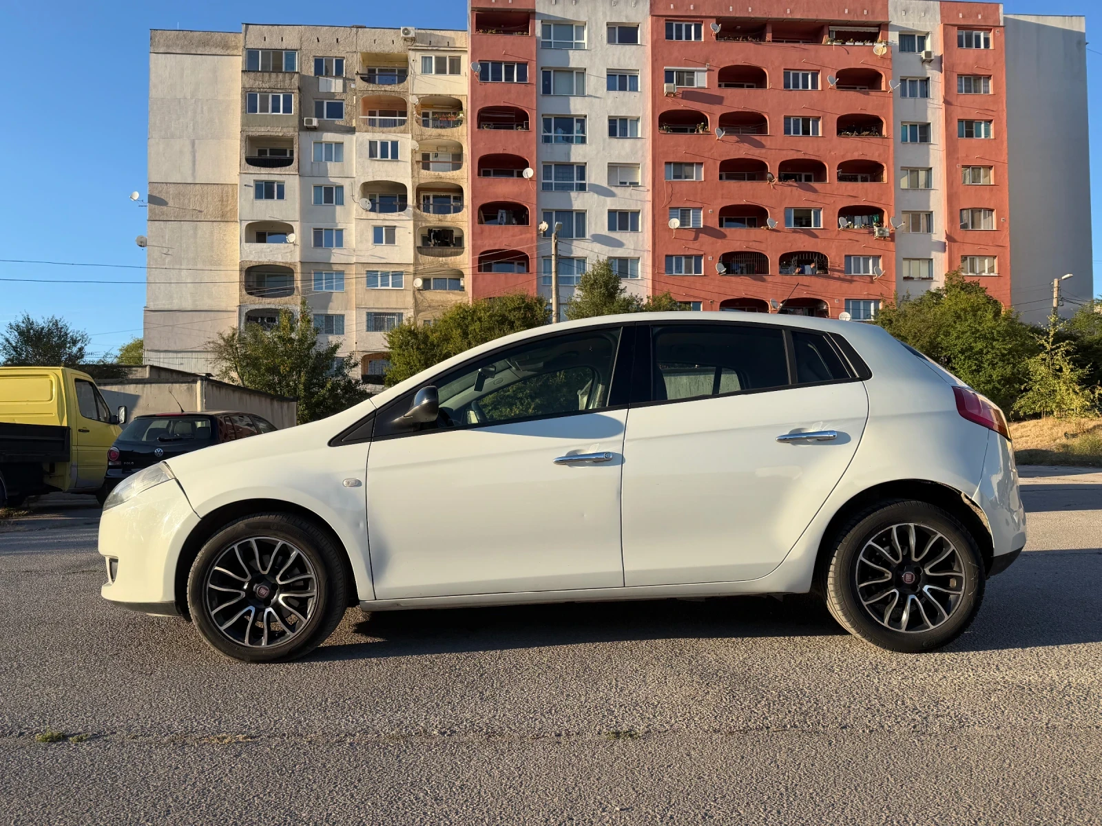 Fiat Bravo 1, 6 Mjet-EVRO-5B-ТопЦена !!!, снимка 2 - Автомобили и джипове - 56216003