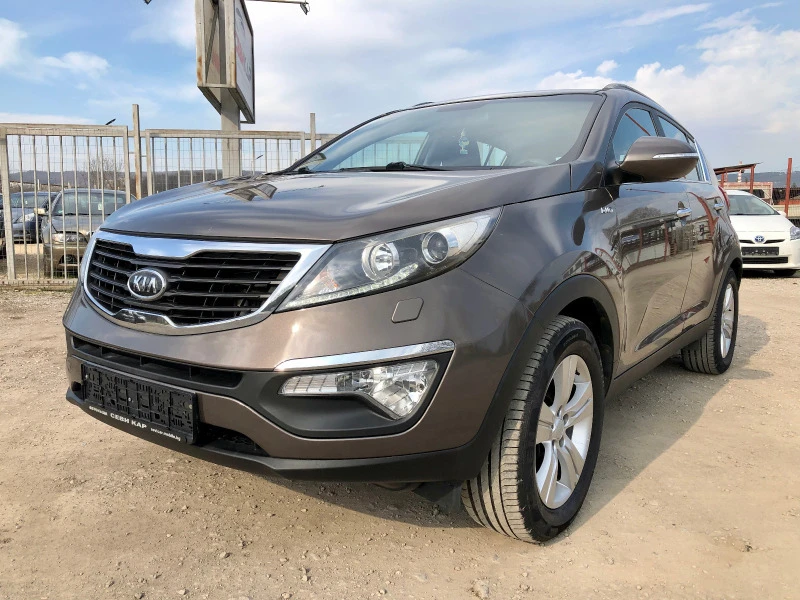 Kia Sportage 2.0crdi-136к.с.! 4x4 AWD! EU5! Led! Xenon! , снимка 3 - Автомобили и джипове - 40833843