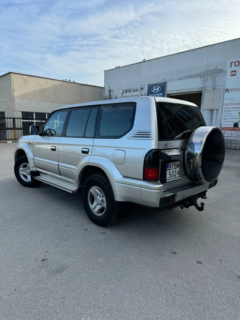 Toyota Land cruiser, снимка 6 - Автомобили и джипове - 47349911