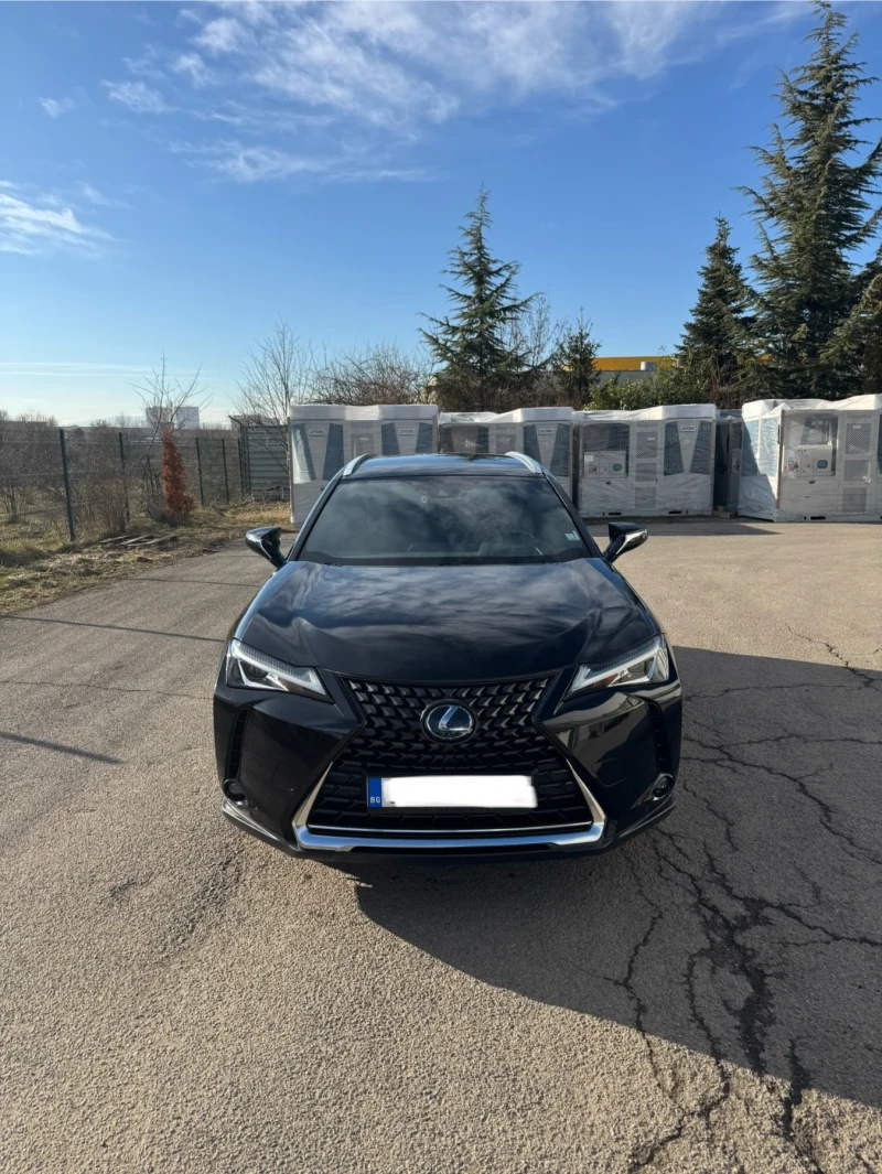 Lexus UX 250h, снимка 1 - Автомобили и джипове - 48906153